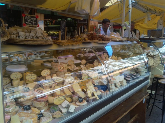 Käsehandel Rue Daguerre